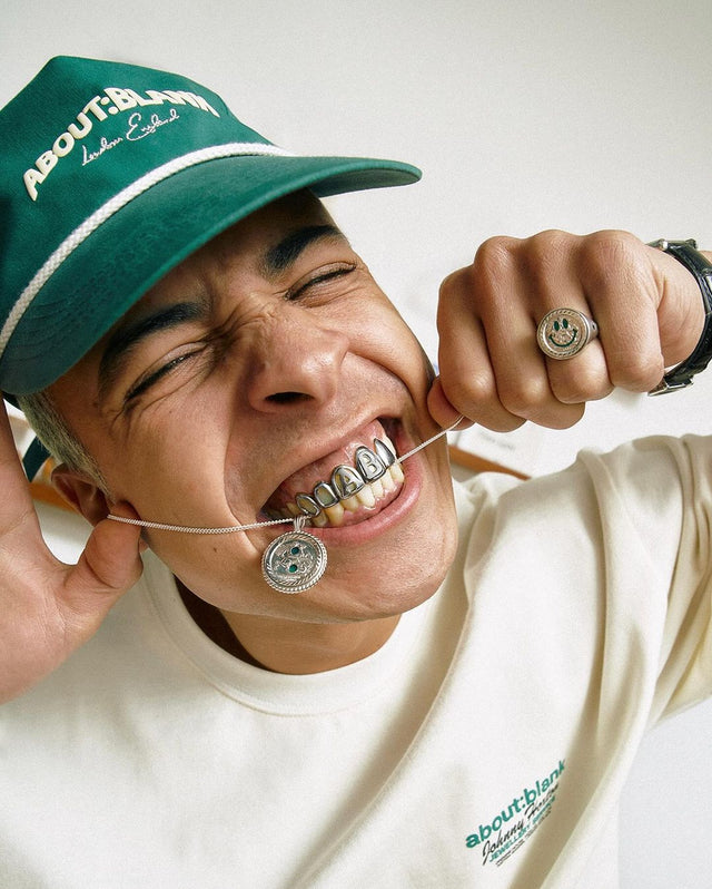 johnny:hoxton x about:blank