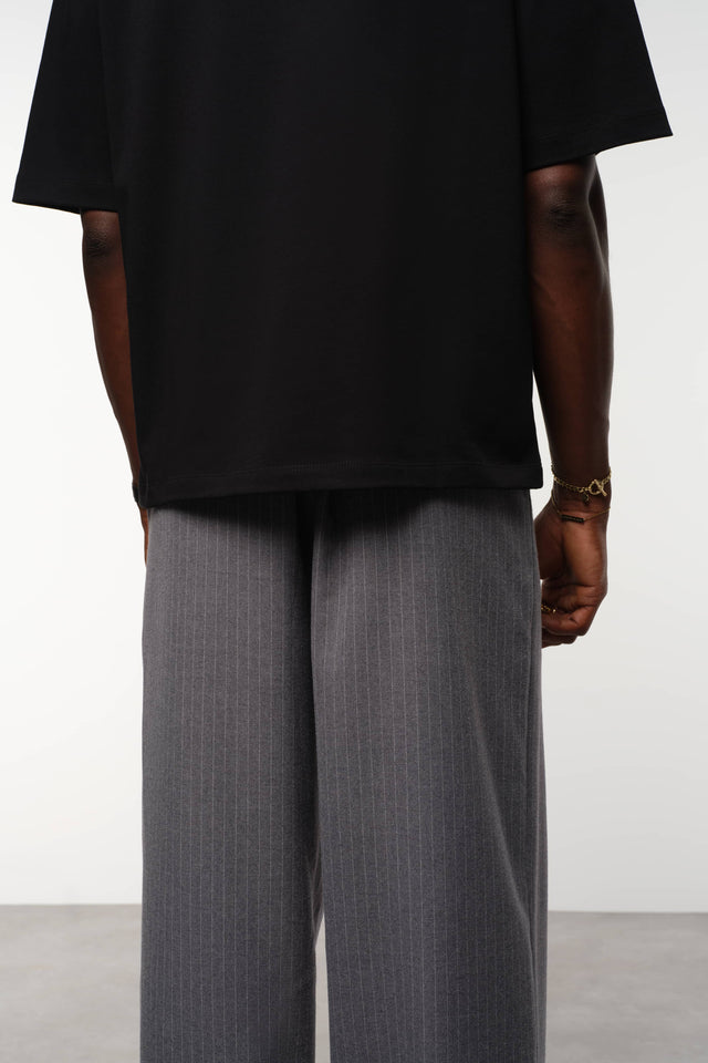 pinstripe everyday trouser grey/white