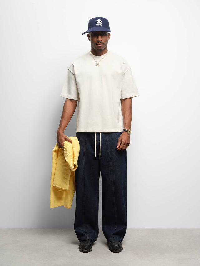 mock neck t-shirt oat/black