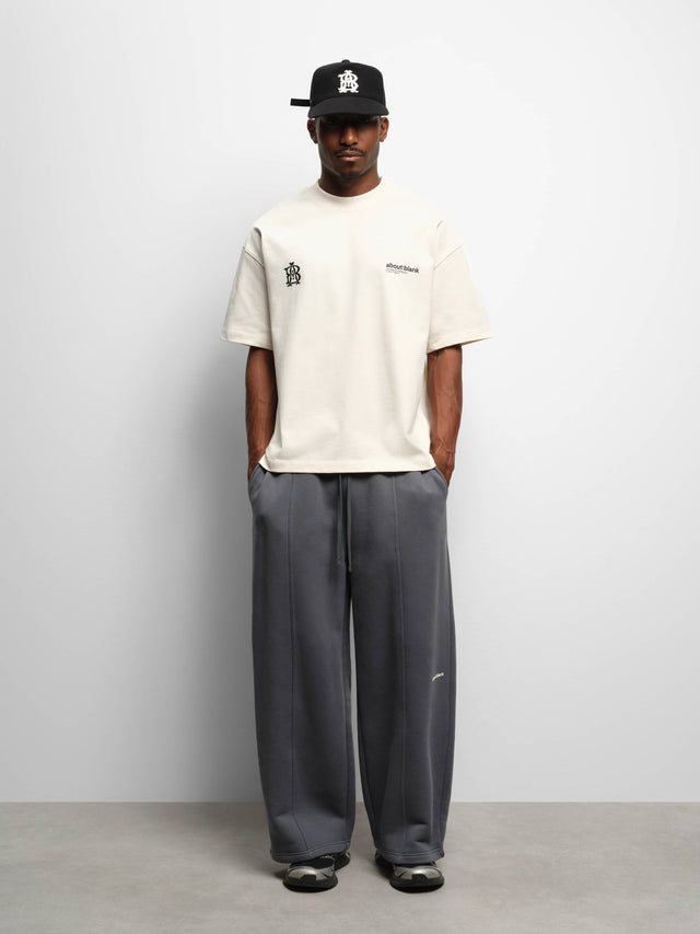 felled sweatpant turbulence/ecru