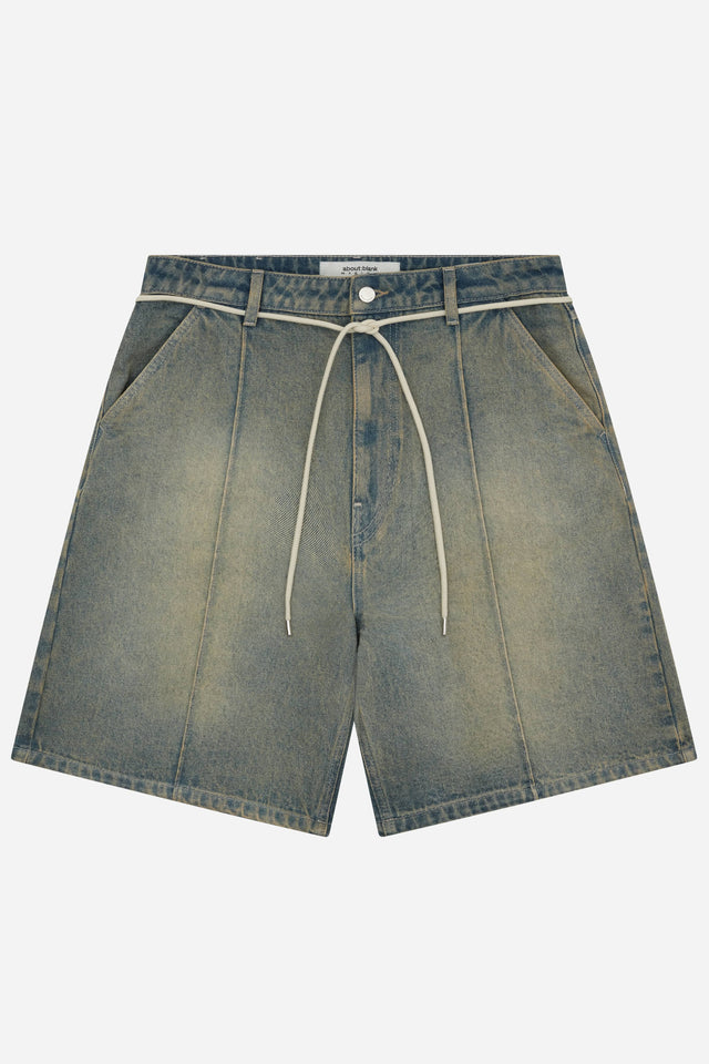 wide denim short dirty wash