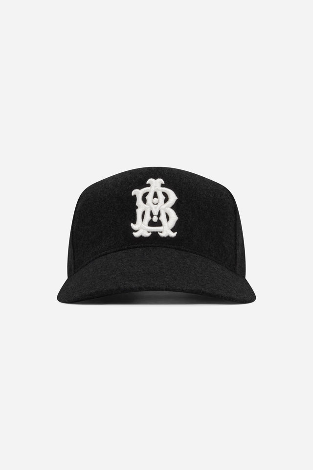 monogram wool cap black/ecru
