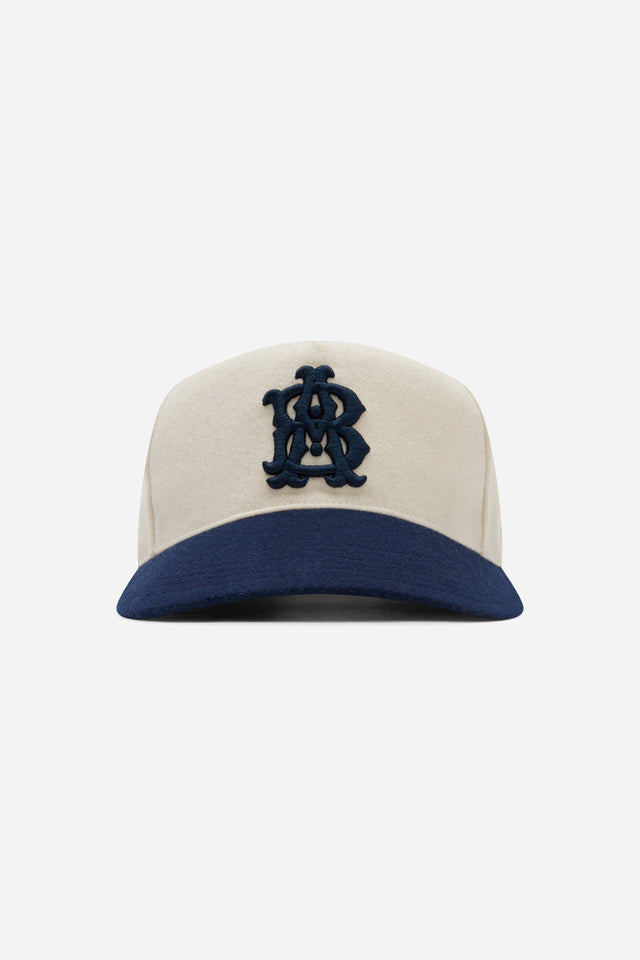 monogram wool cap ecru/navy