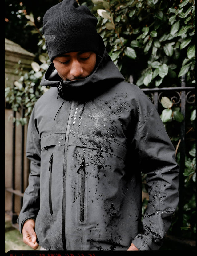 drop:one // water reactive jacket