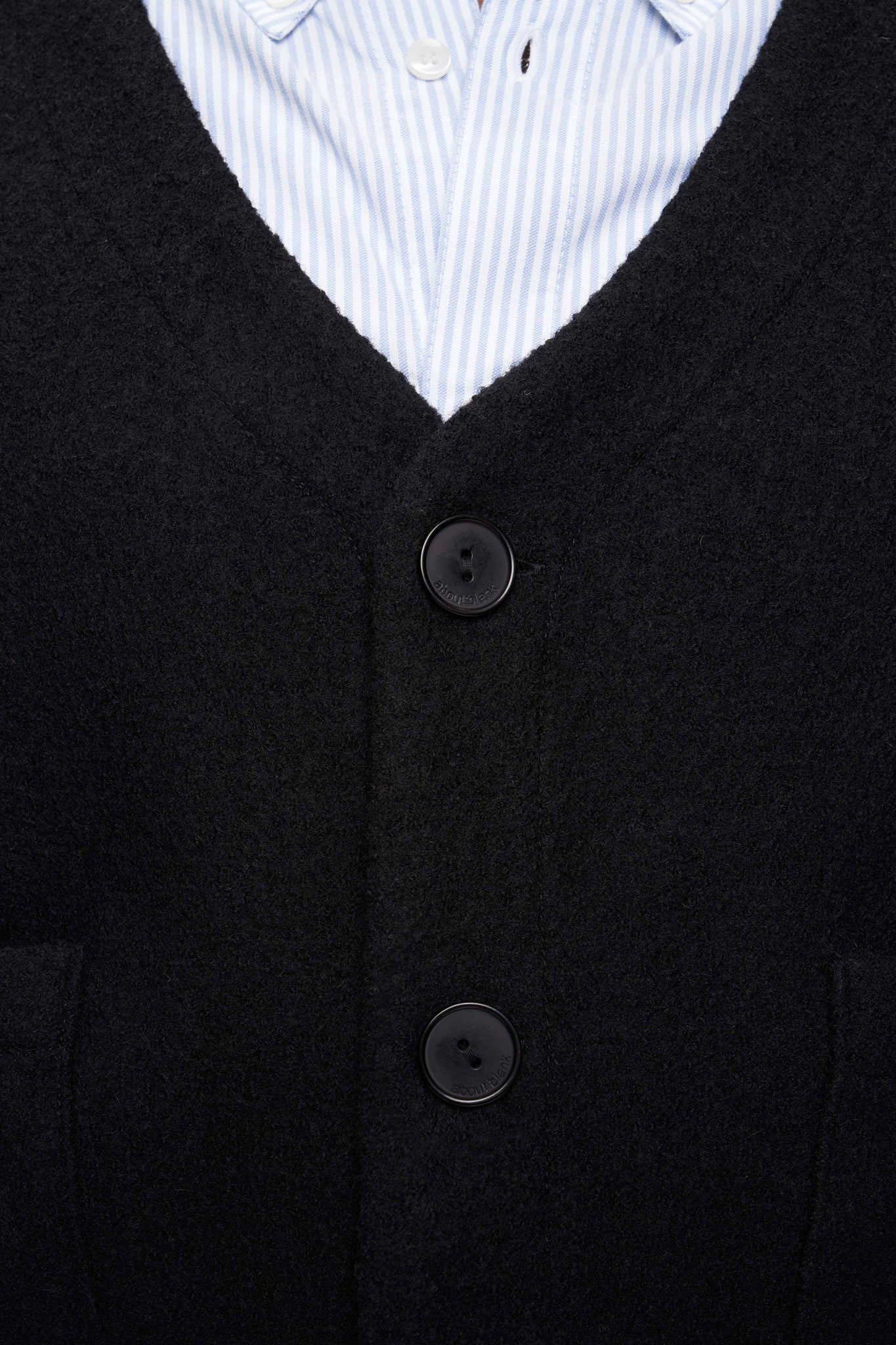 OG cropped wool cardigan black