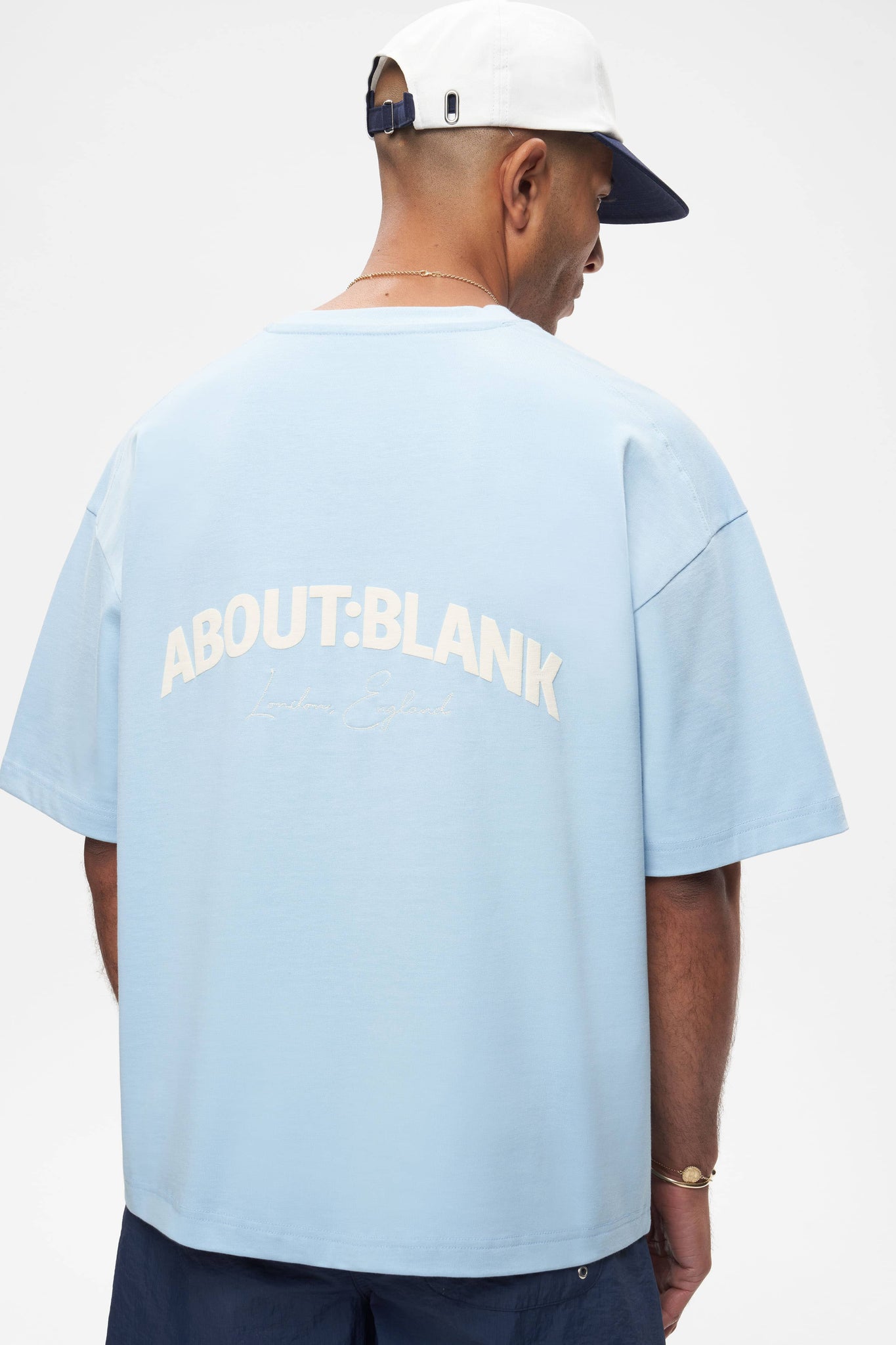 arched logo t-shirt sky blue/white