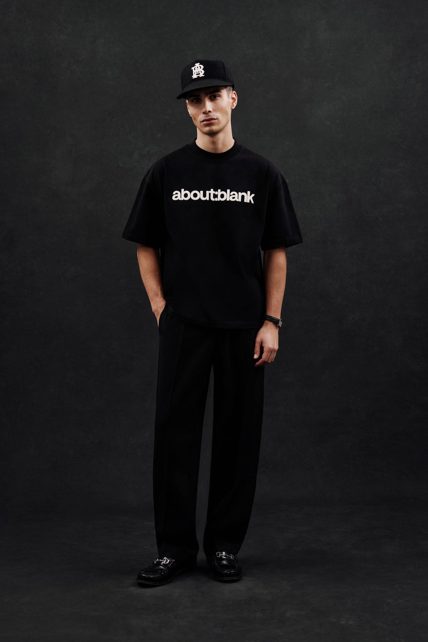 block mock neck t-shirt black/oat