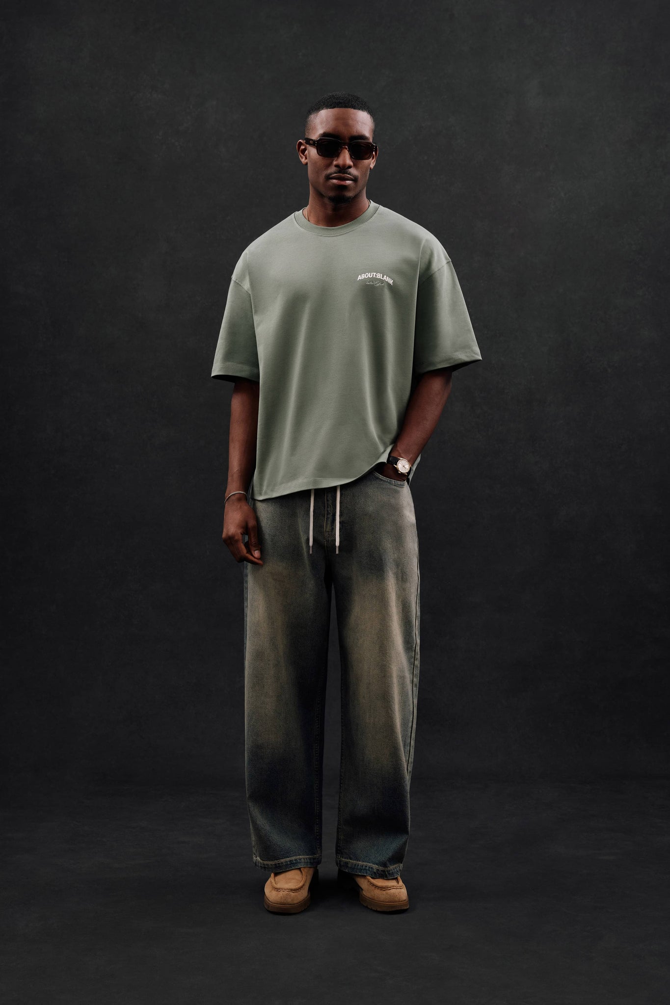 arched logo t-shirt sage/ecru