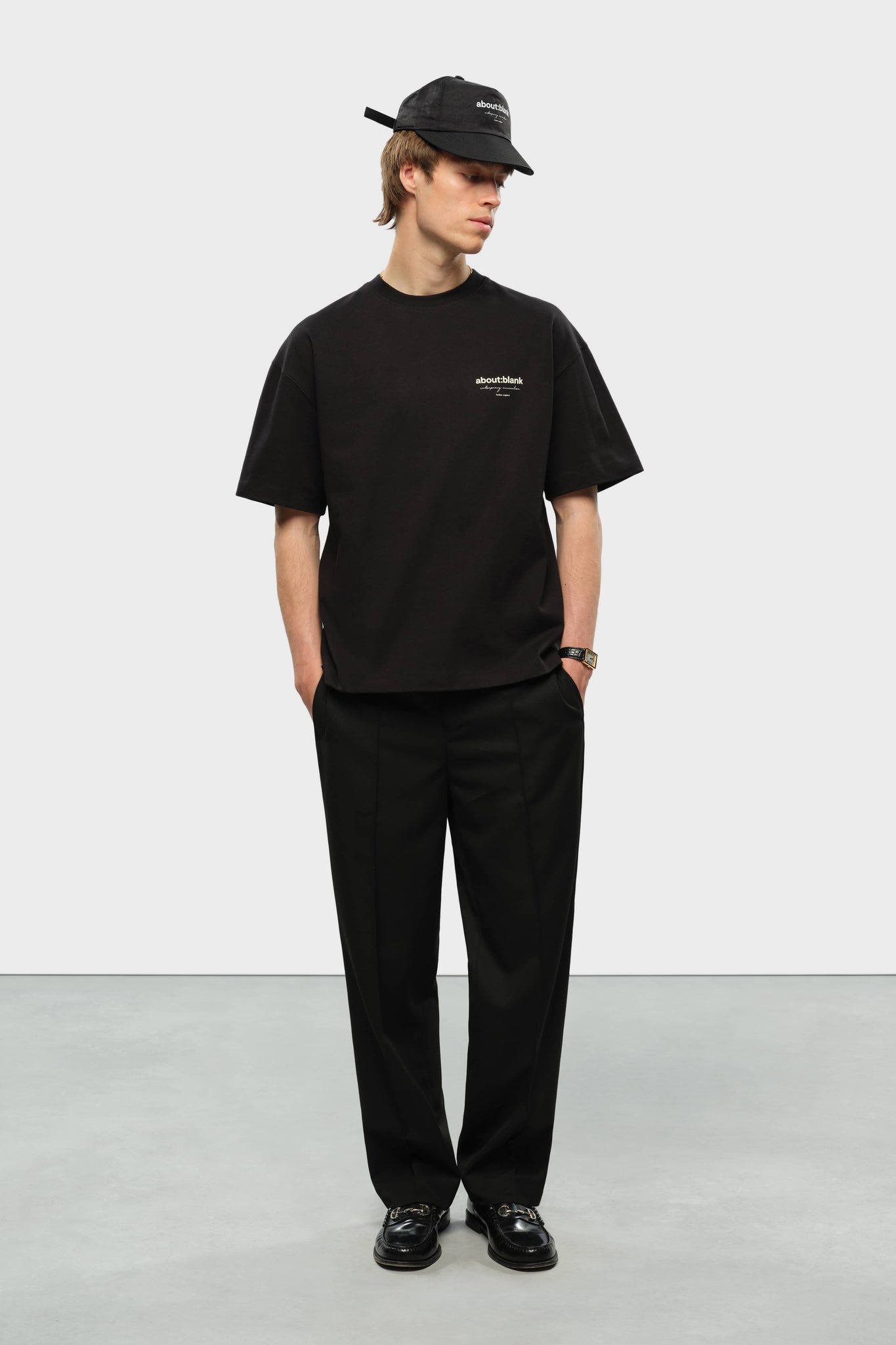 everyday pleated trousers black