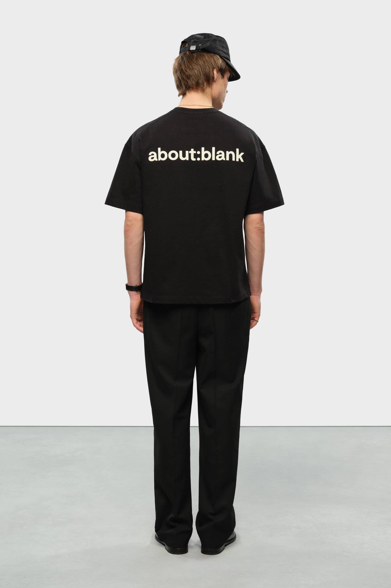 everyday pleated trousers black