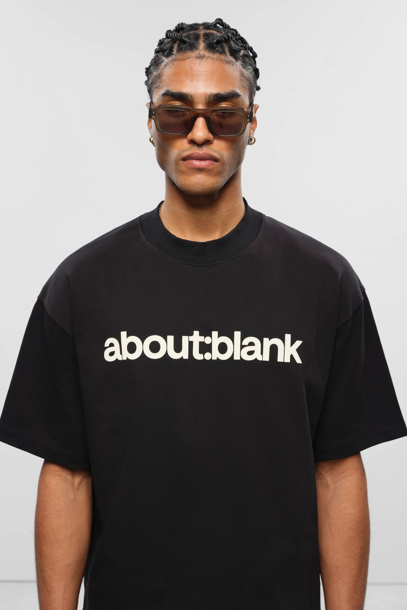 block mock neck t-shirt black/oat