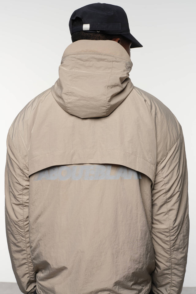 supersonic jacket sand