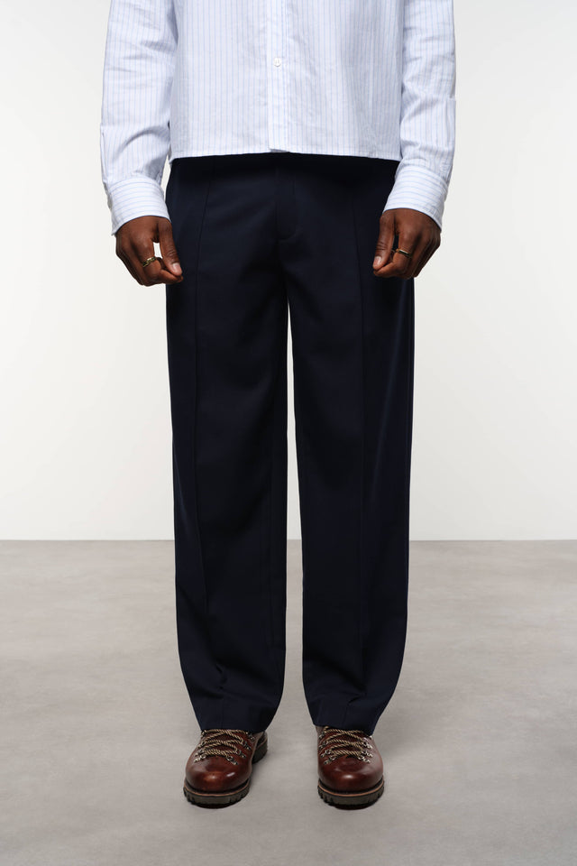 everyday pleated trousers navy