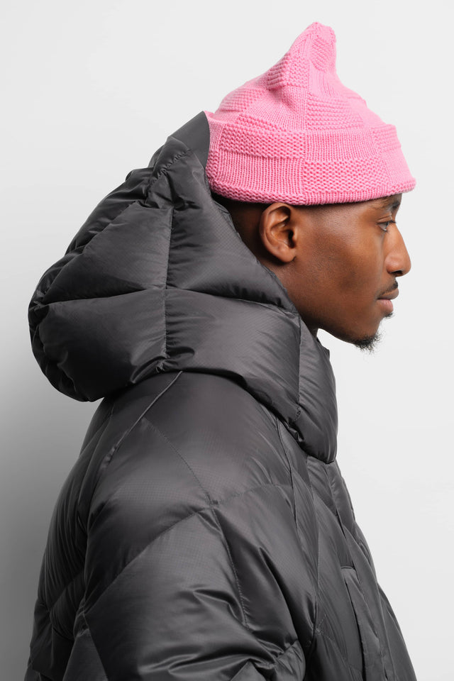 chequerboard beanie pink