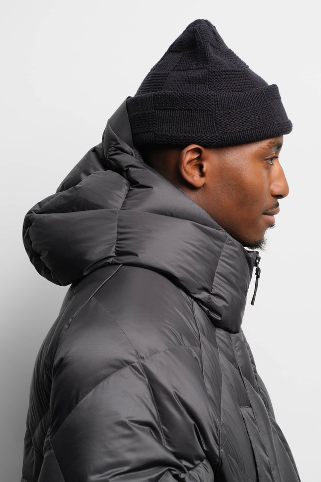 chequerboard beanie black