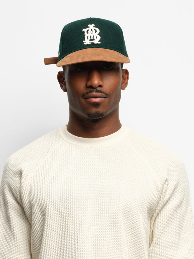 monogram suede cap epsom green/brown