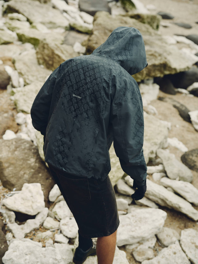 water reactive jacket dusty black