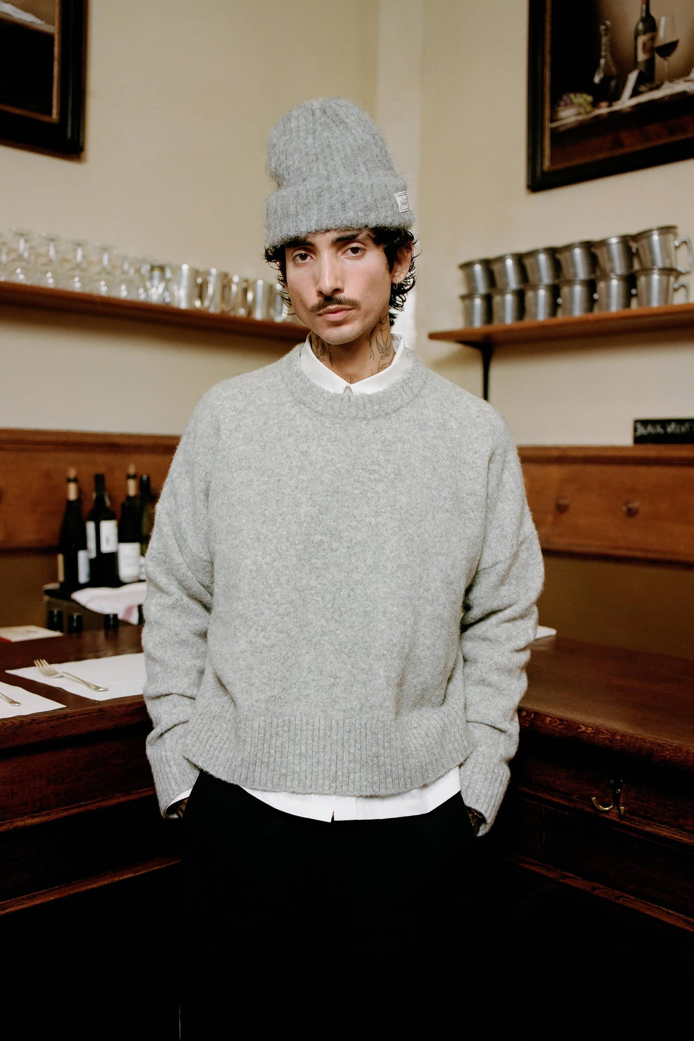 mohair knitted crewneck grey/ecru