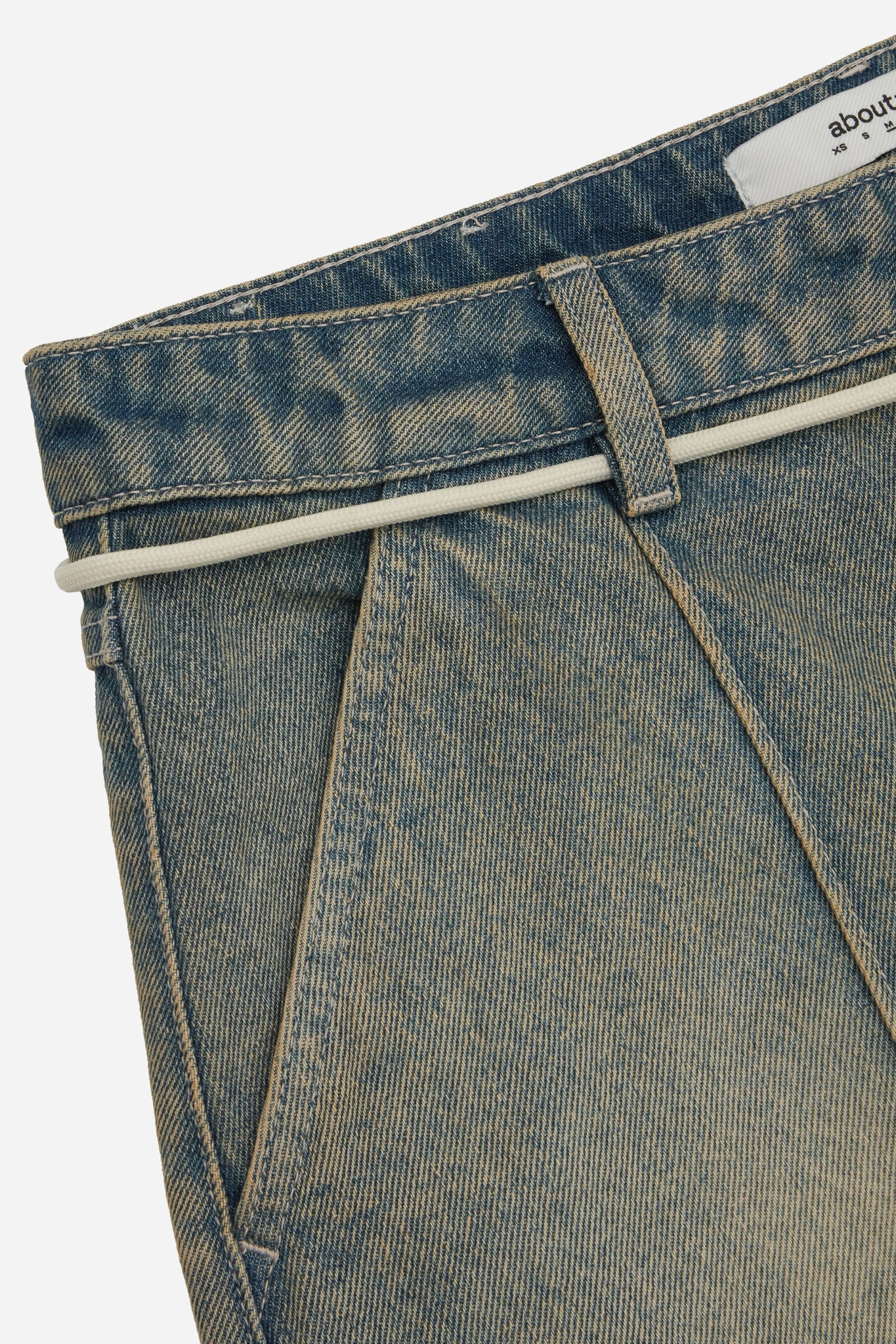 wide denim short dirty wash