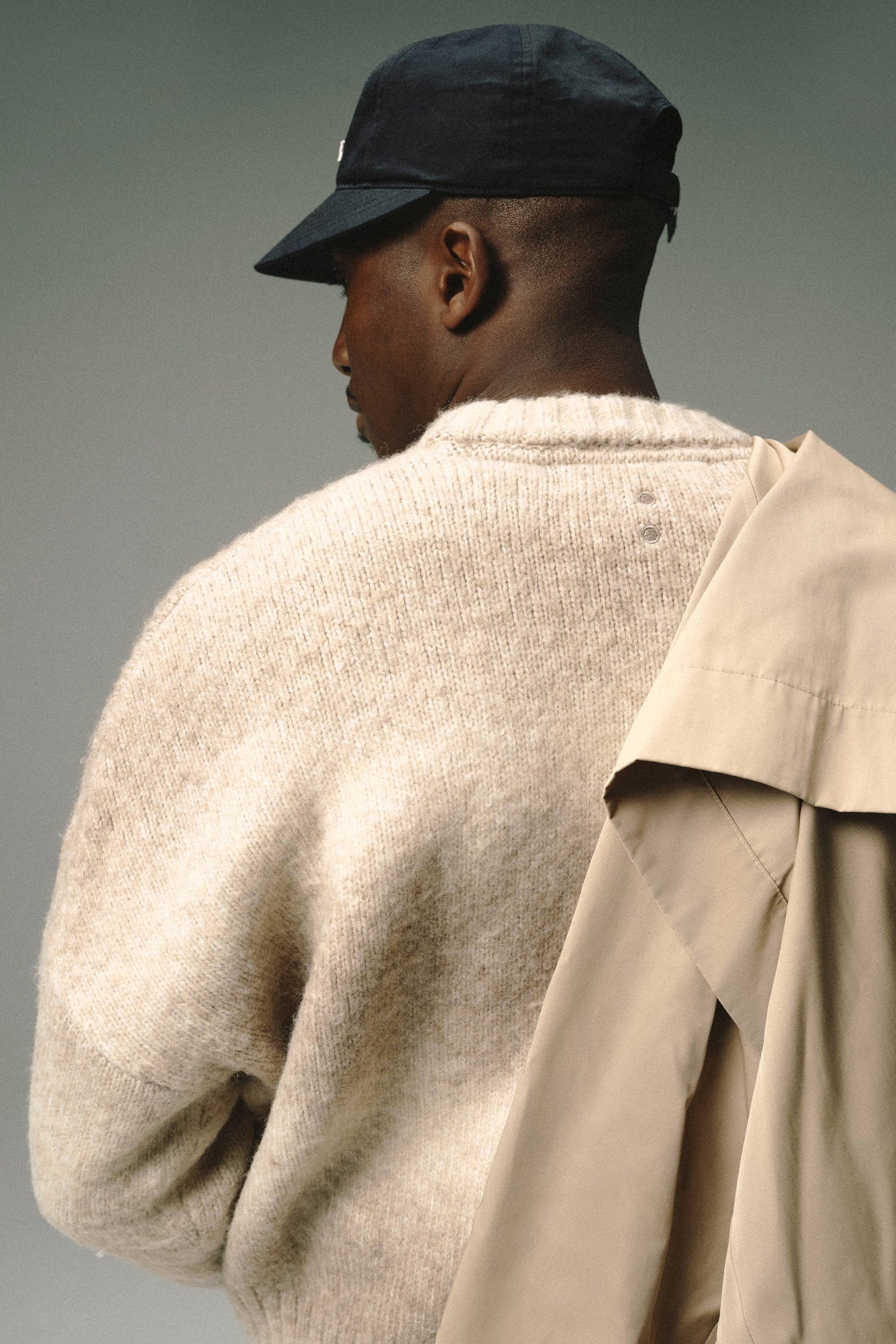 ombré brushed crewneck sand/ecru