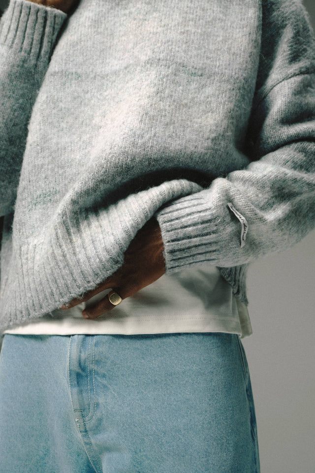 ombré brushed crewneck blue/grey
