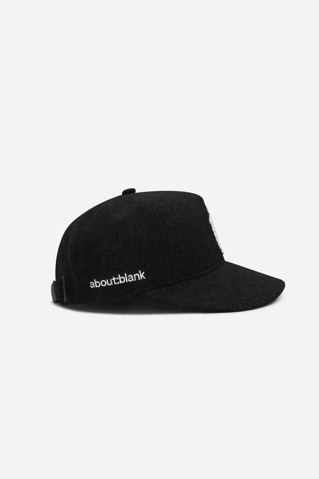 monogram wool cap black/ecru