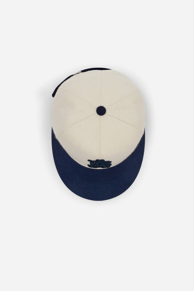 monogram wool cap ecru/navy