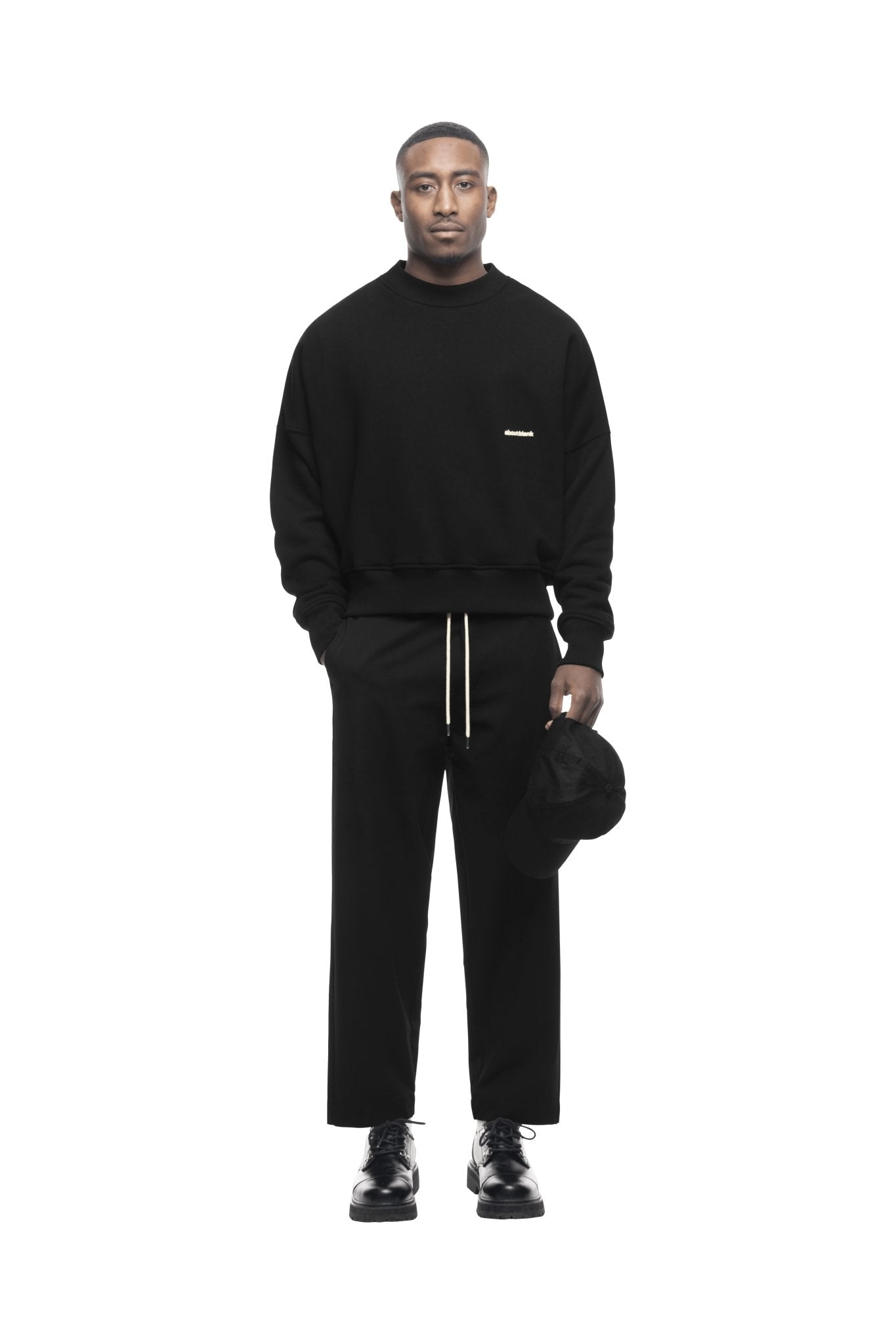 about---blank.comcropped trousers black